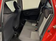 Toyota Yaris 9