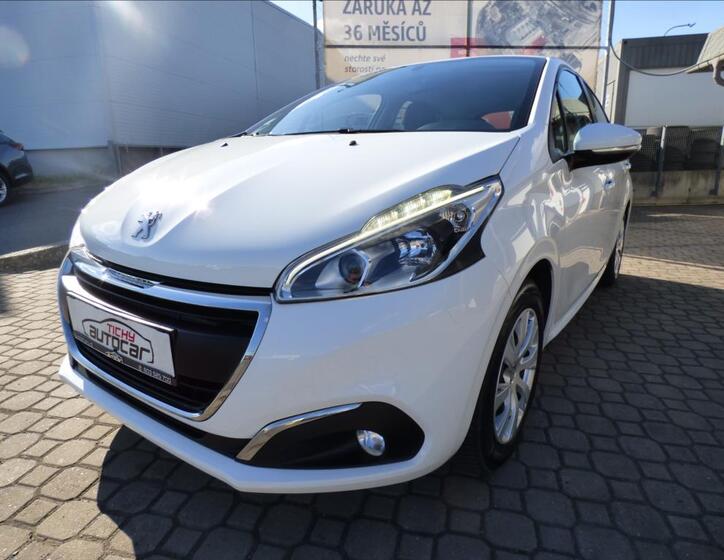 Peugeot 208 48