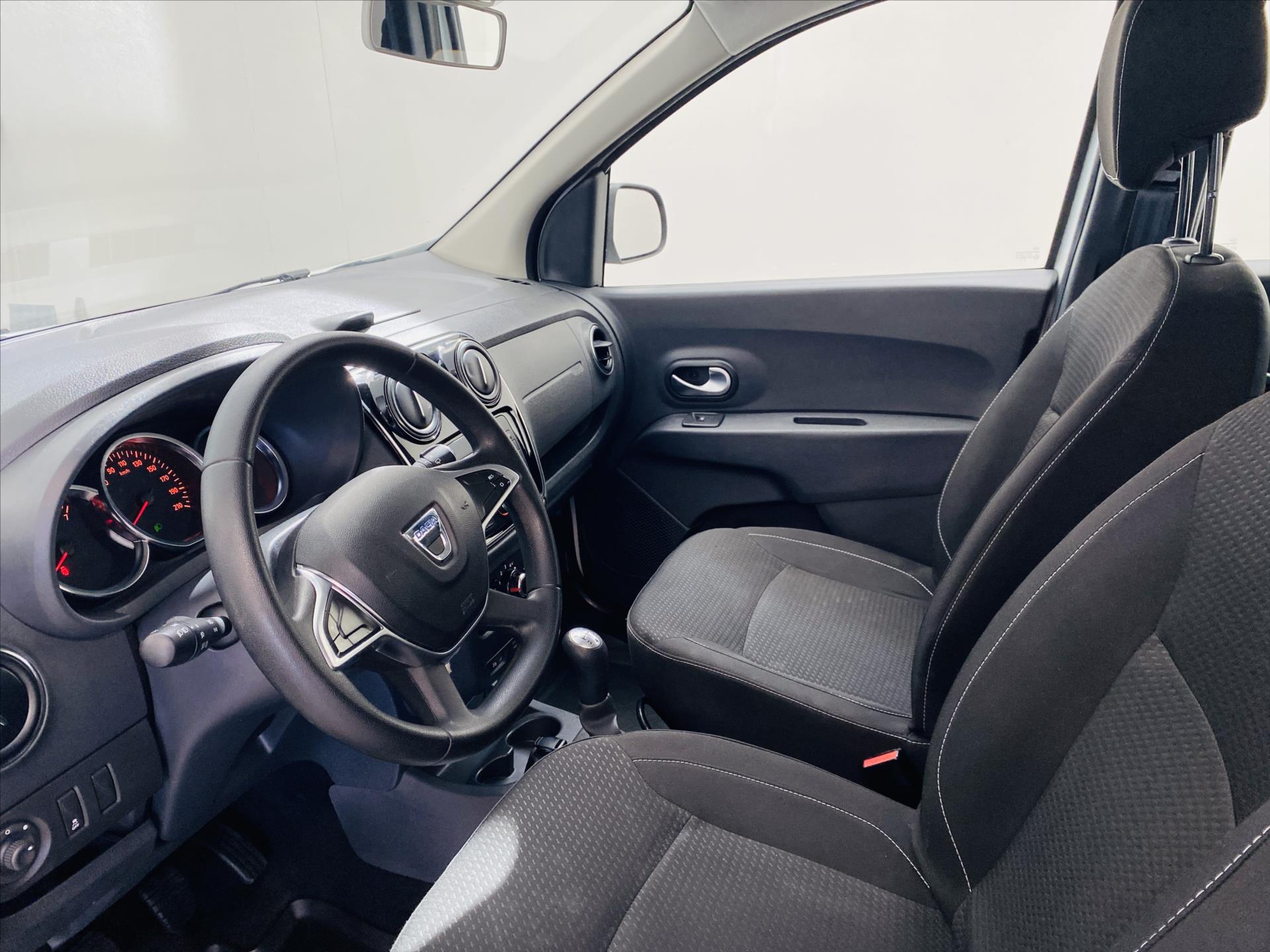 Dacia Lodgy