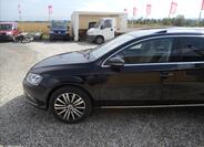 Volkswagen Passat 10