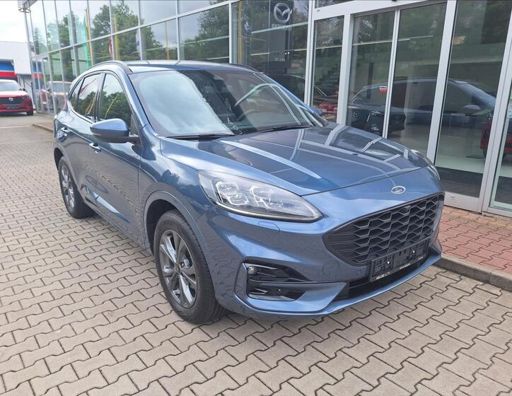 Ford Kuga 1