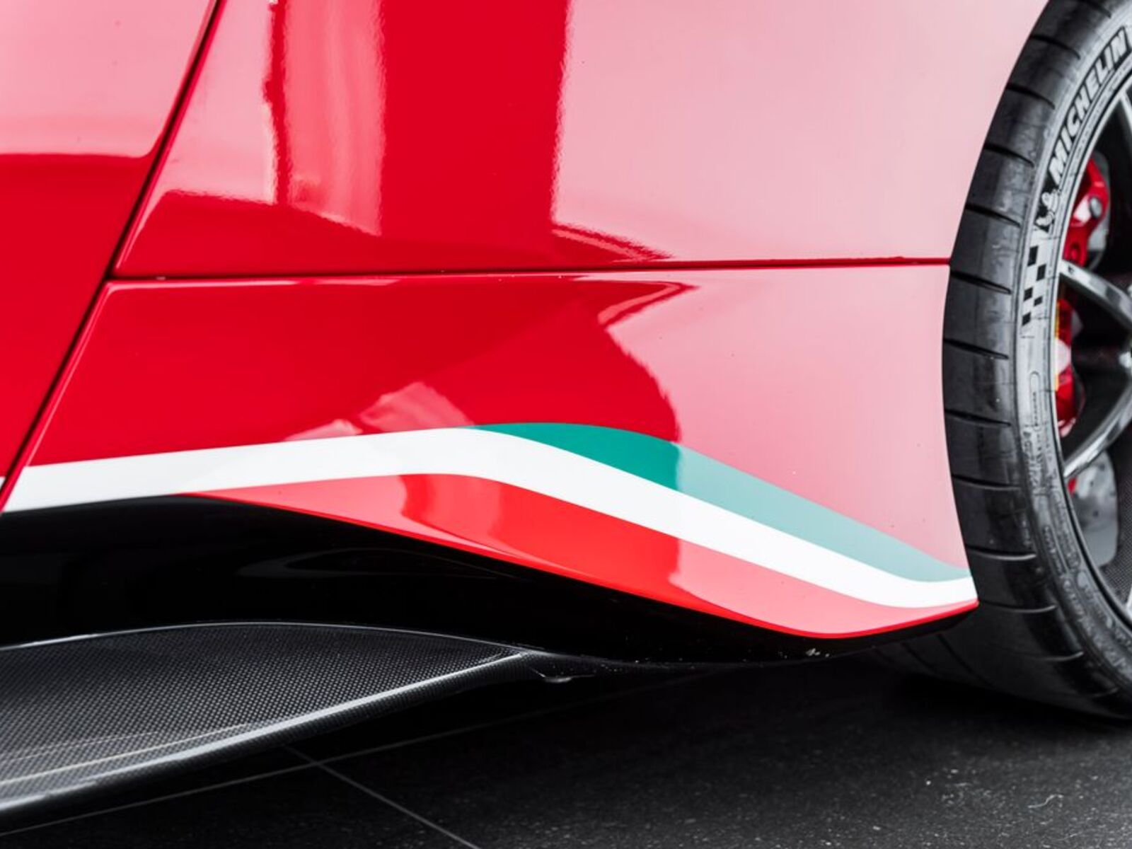 Ferrari 488 12