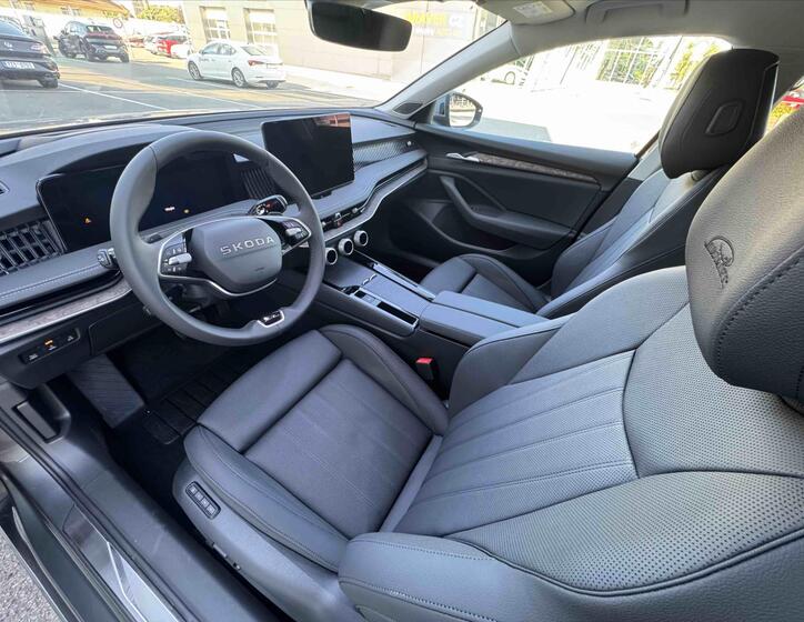 Škoda Superb 6