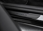 Tesla Model Y 18