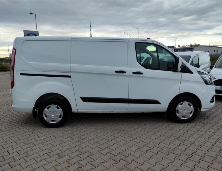 Ford Transit Custom 6
