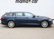 Jaguar XF 8