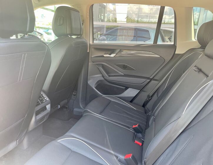 Volkswagen Tiguan 6