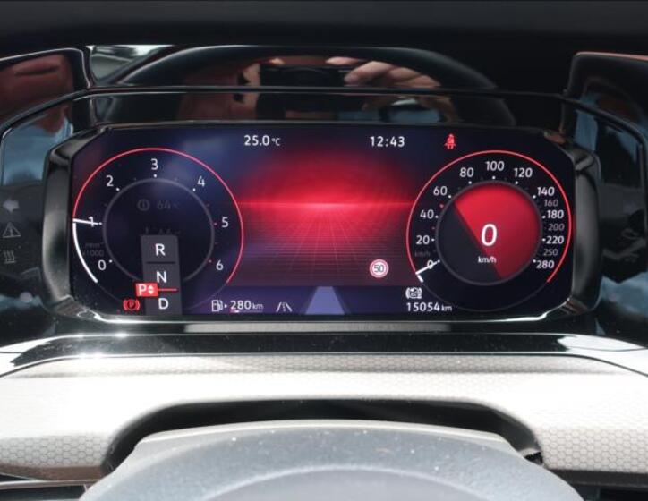 Volkswagen Golf 19