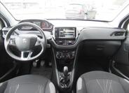 Peugeot 208 9