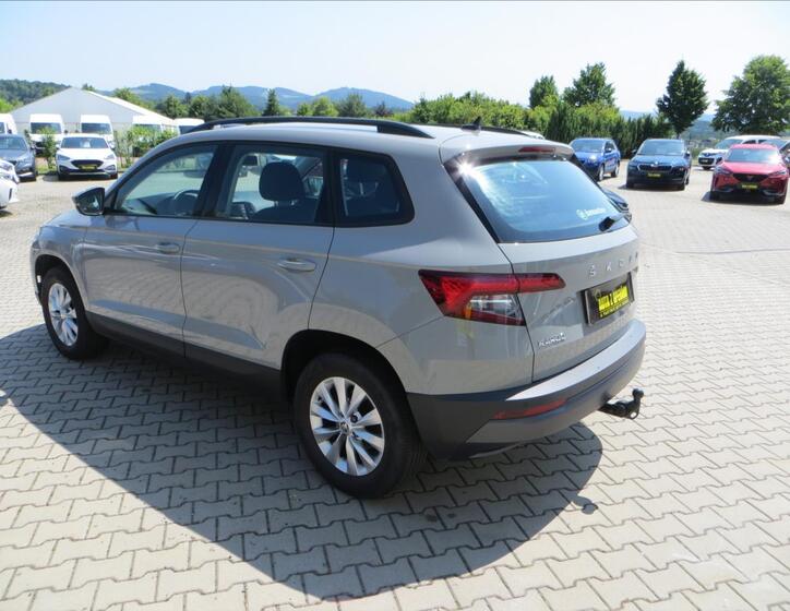 Škoda Karoq 5