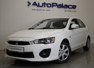 Mitsubishi Lancer 1