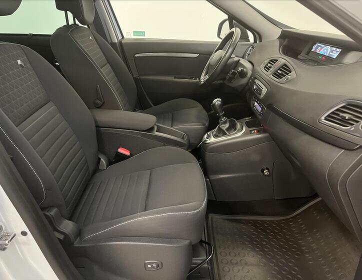 Renault Grand Scénic 22