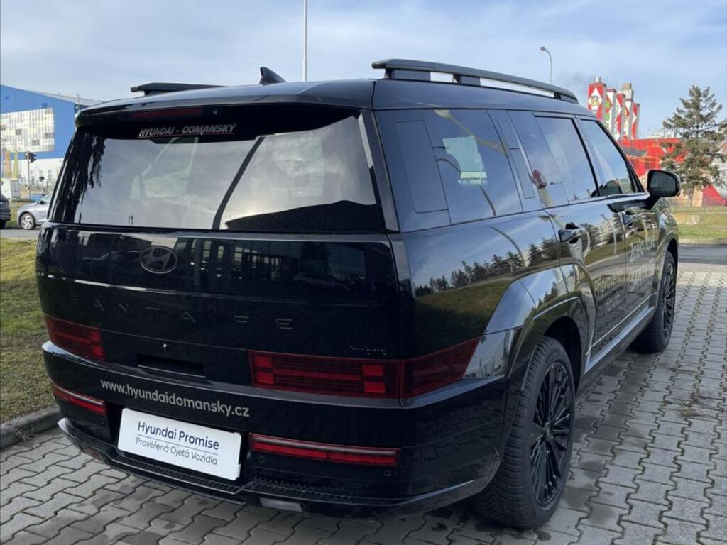 Hyundai Santa Fe 4