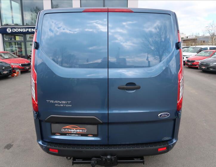 Ford Transit Custom 8