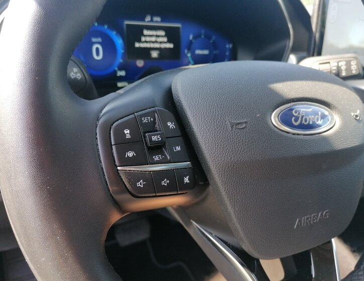 Ford Focus 21