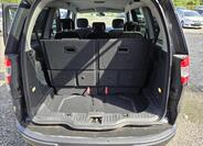 Ford Galaxy 9