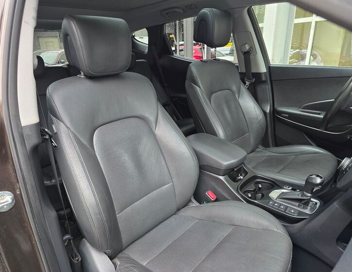 Hyundai Santa Fe 26