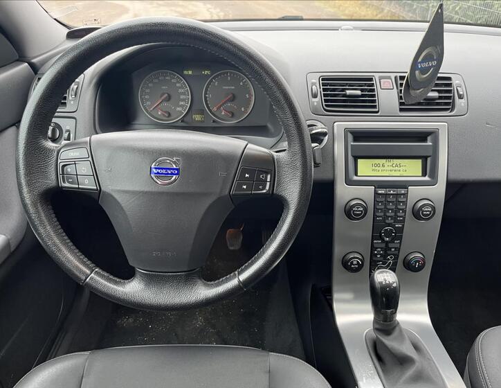 Volvo S40 13