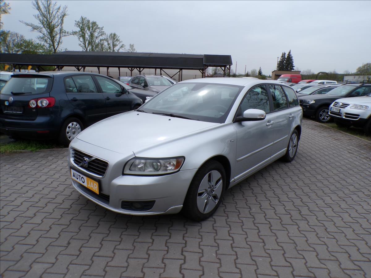 Volvo V50