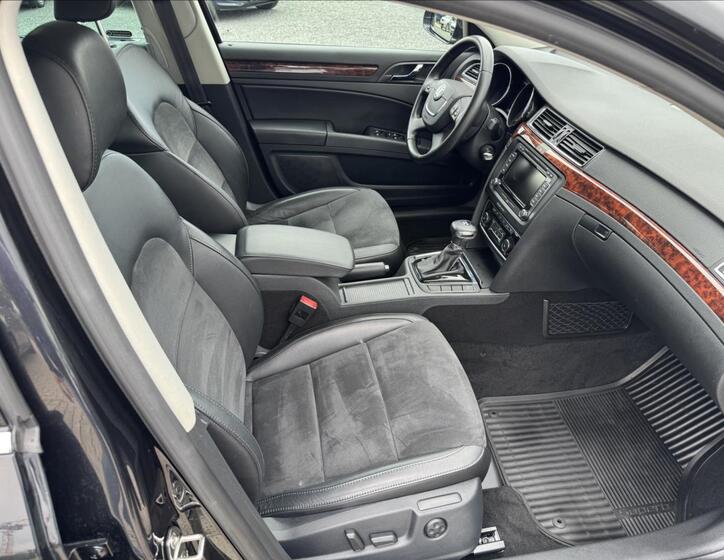 Škoda Superb 18