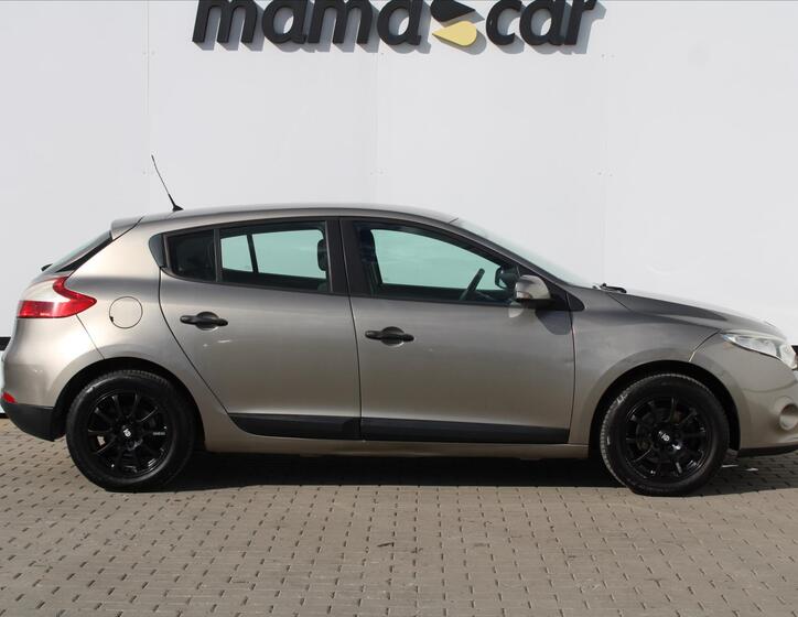 Renault Mégane 8