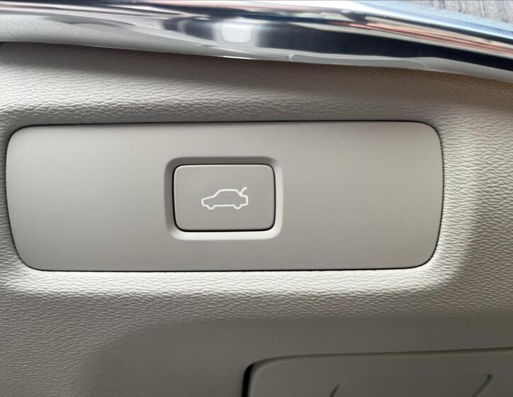 Volvo S90 21