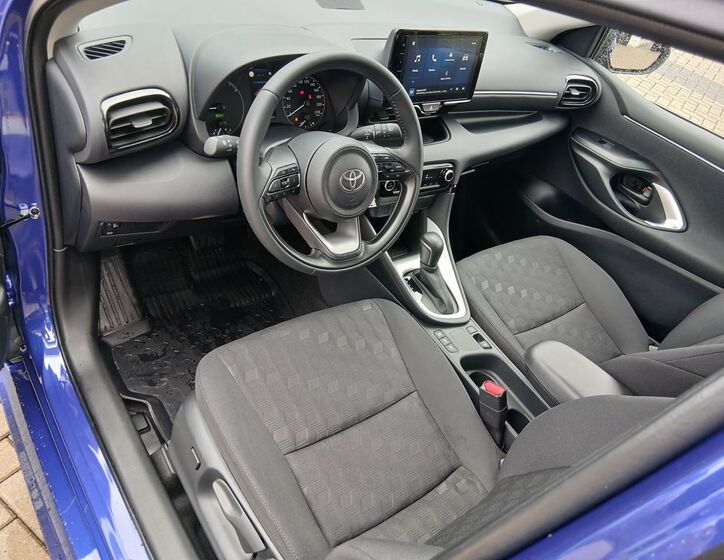 Toyota Yaris 11