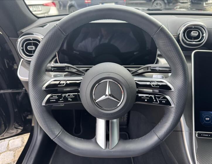 Mercedes-Benz CLE 7