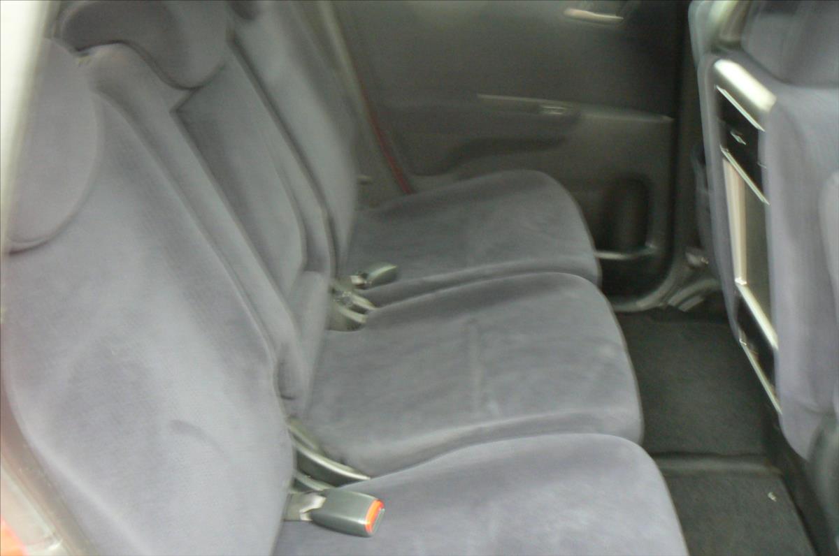 Honda FR-V