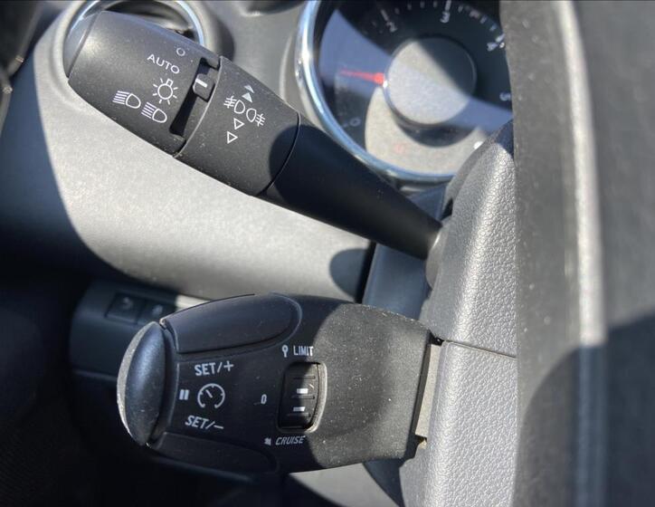 Peugeot 5008 22