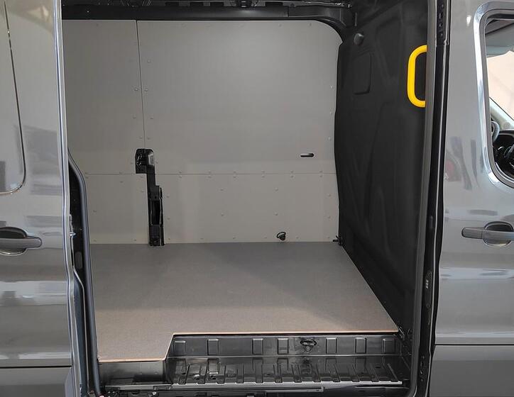 Ford Transit 16