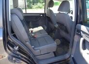 Volkswagen Touran 13