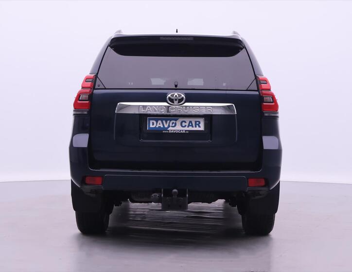 Toyota Land Cruiser 6