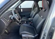 Mini Countryman 6