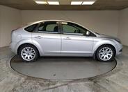 Ford Focus 8