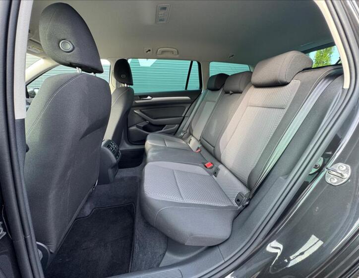 Volkswagen Passat 26
