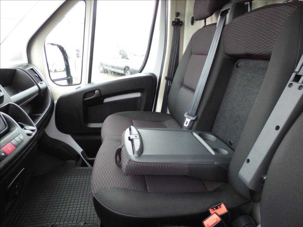 Peugeot Boxer 39
