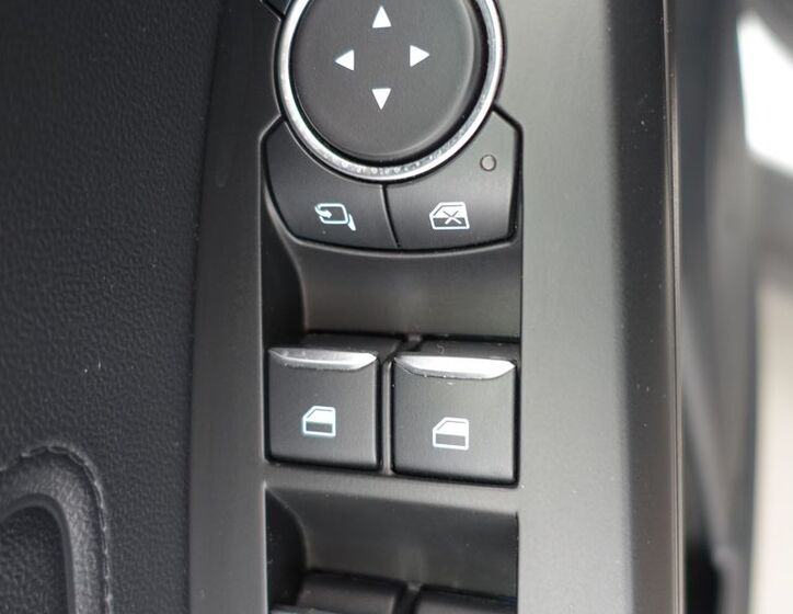 Ford Focus 23