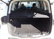 Ford Galaxy 12
