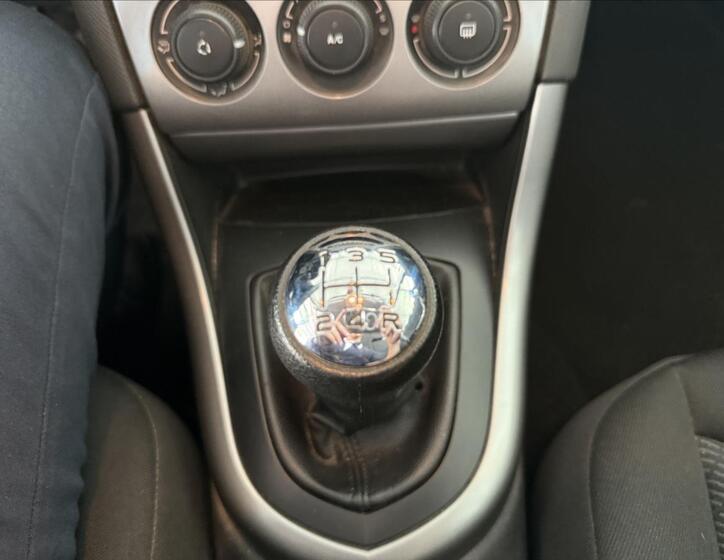 Peugeot 308 15