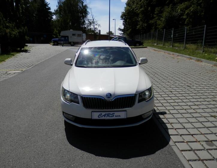 Škoda Superb 3