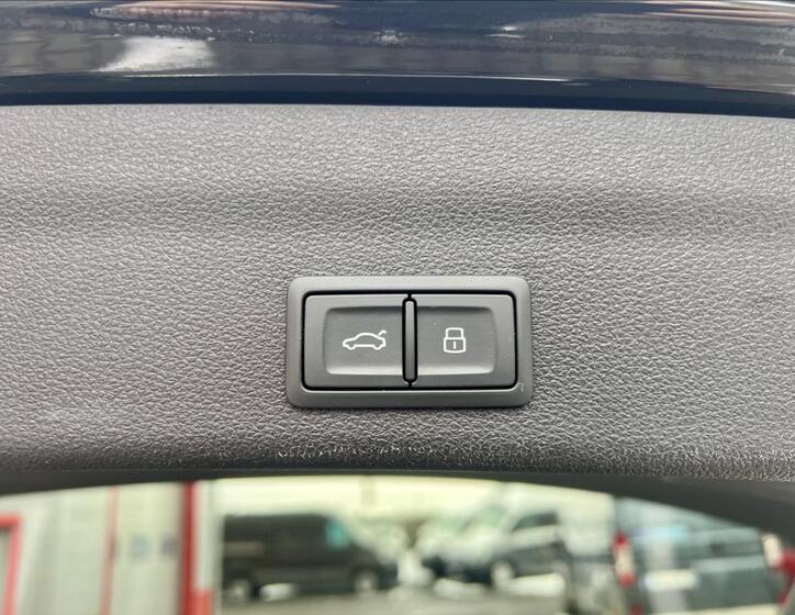 Audi A6 52