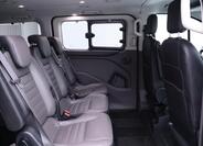Ford Tourneo Custom 13