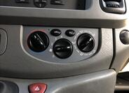 Opel Vivaro 22