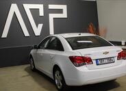 Chevrolet Cruze 9