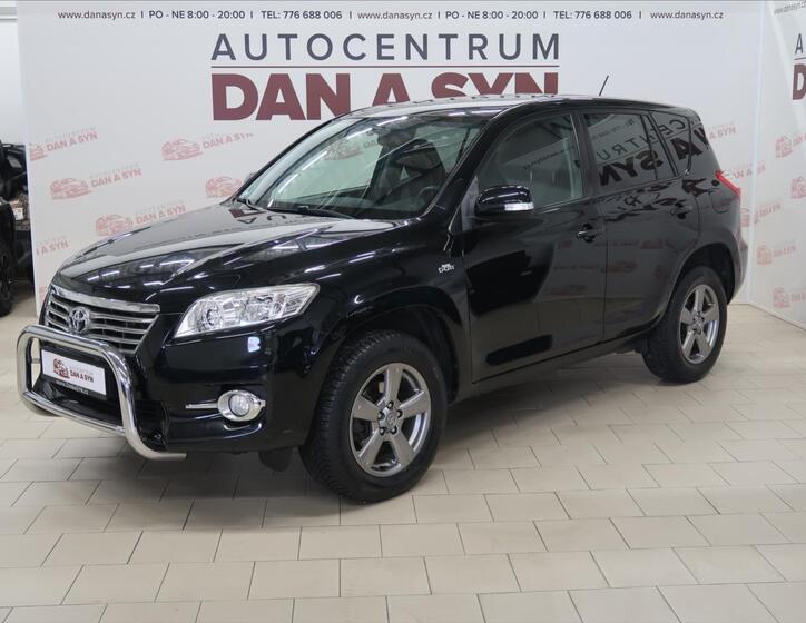 Toyota RAV4 1