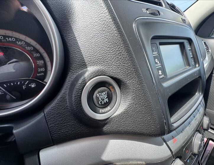 Fiat Freemont 25