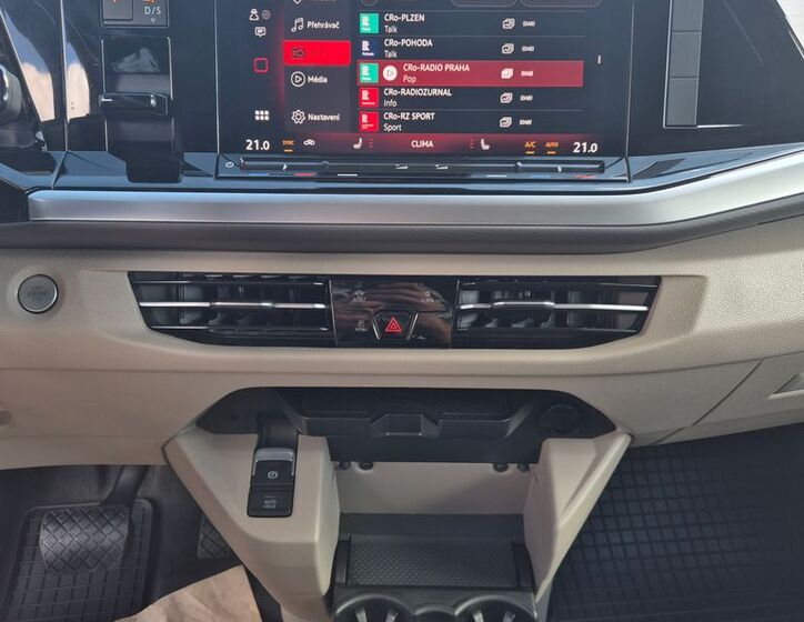 Volkswagen Multivan 52