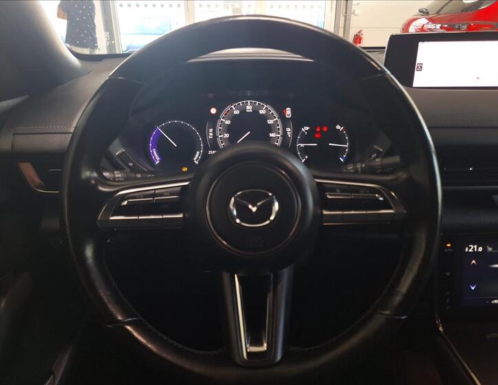 Mazda MX-30 9