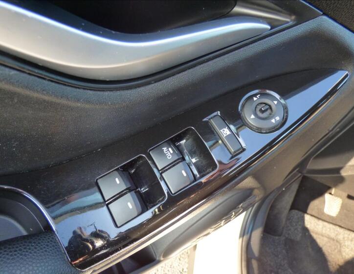 Hyundai ix20 18
